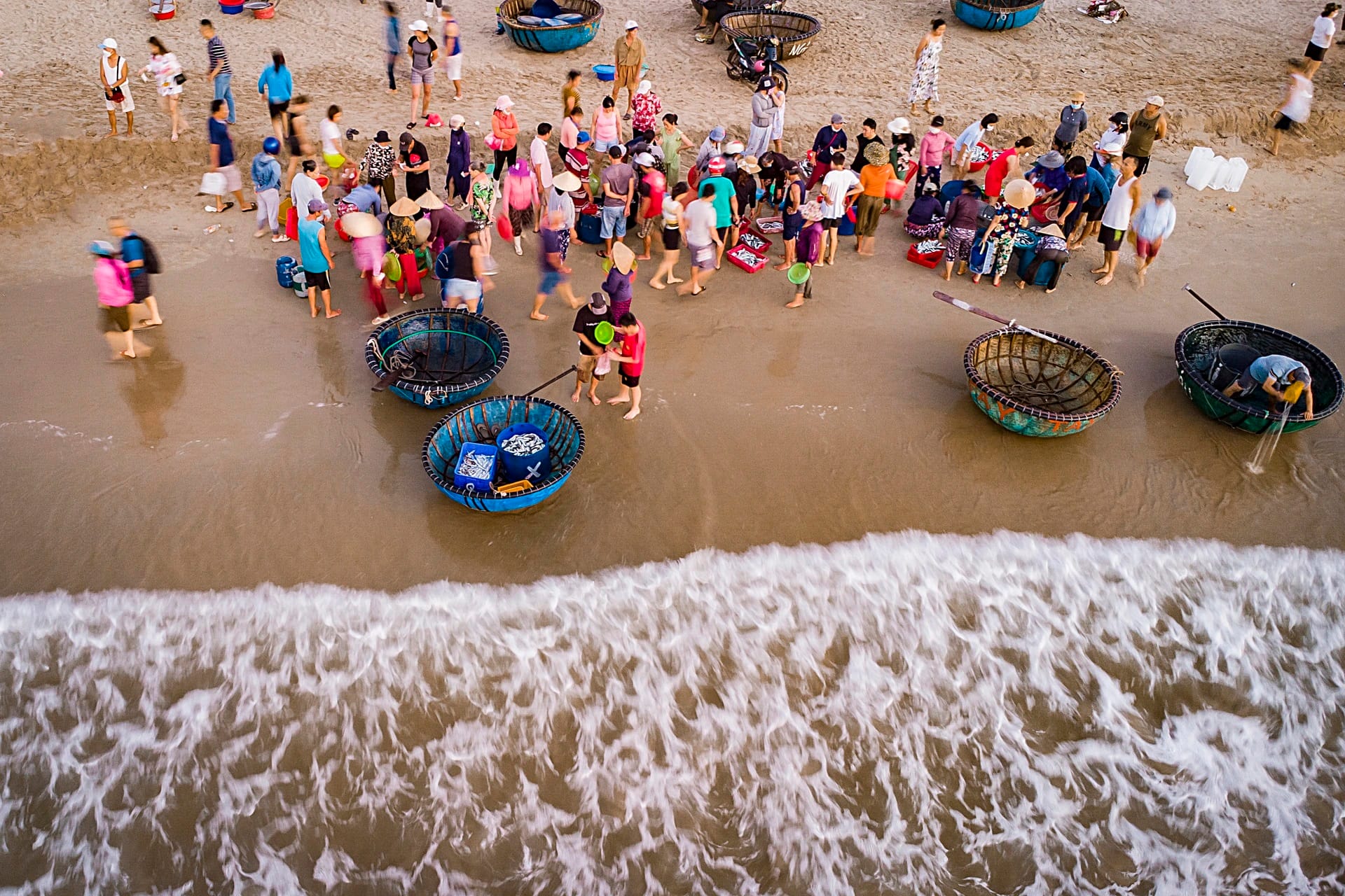 Bãi Biển Mân Thái Đà Nẵng - Bãi biển mang vẻ đẹp hoang sơ