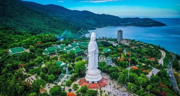 TOP 19 Địa Điểm Check In Đà Nẵng Đẹp Chất " Ảo Tung Chào"