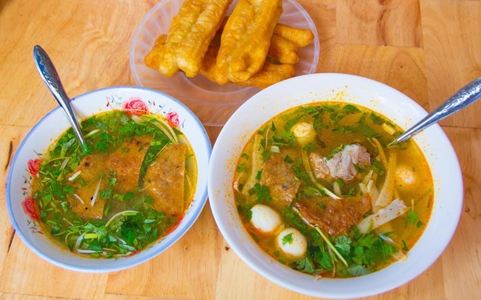 Bánh canh Bà Bé