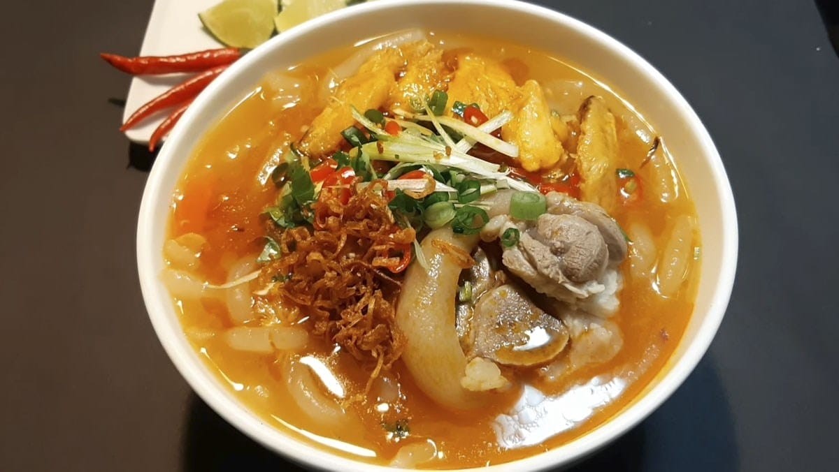 Bánh canh Bà Thu