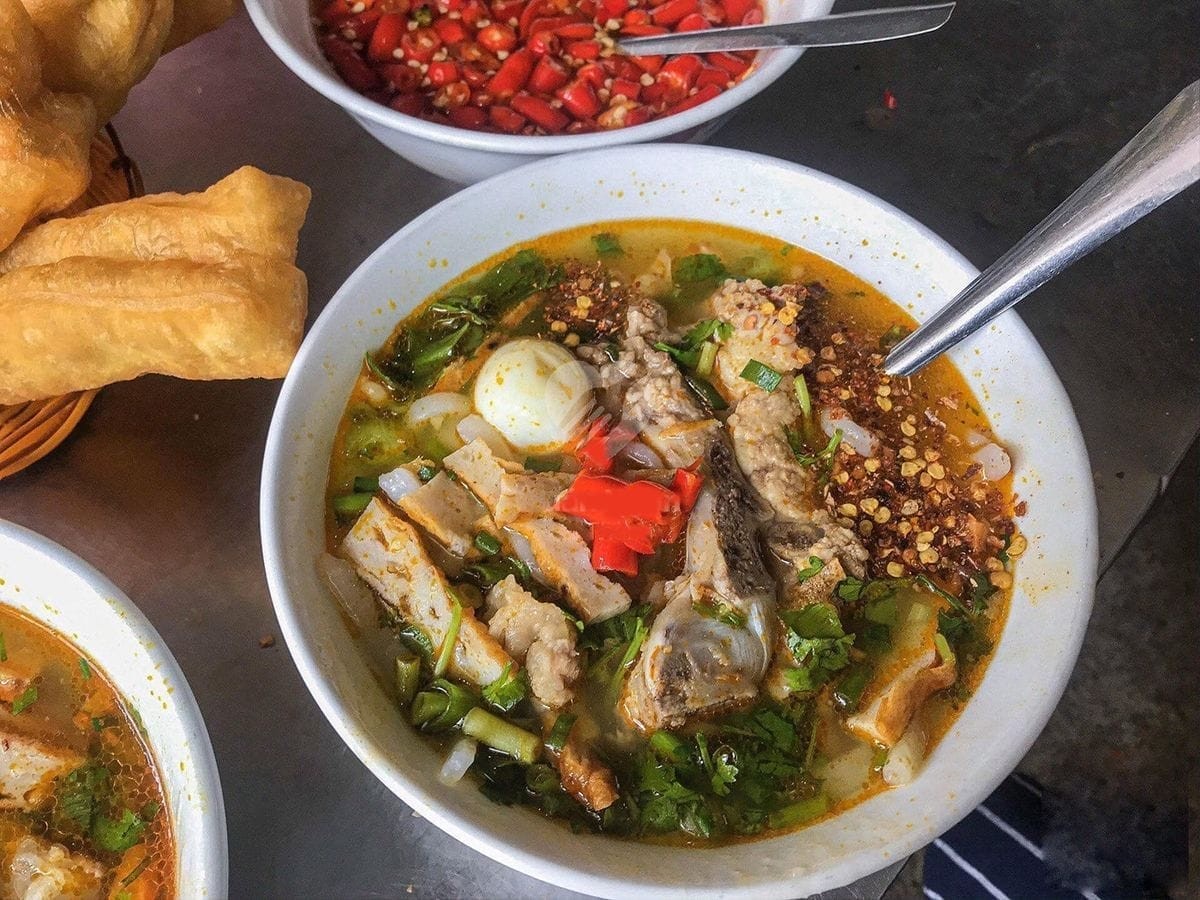 Bánh canh Đường ray