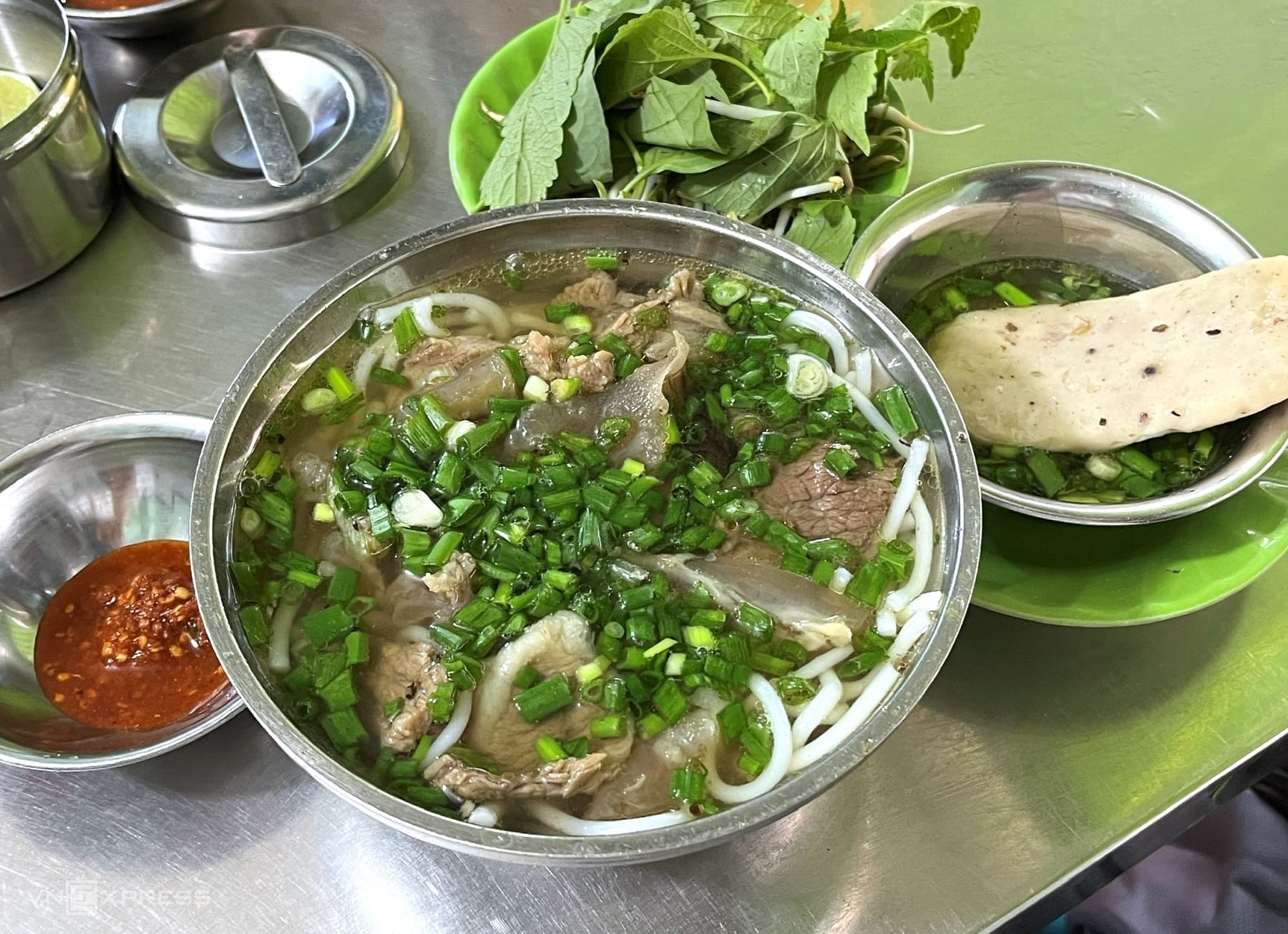 bún bò Đà Nẵng