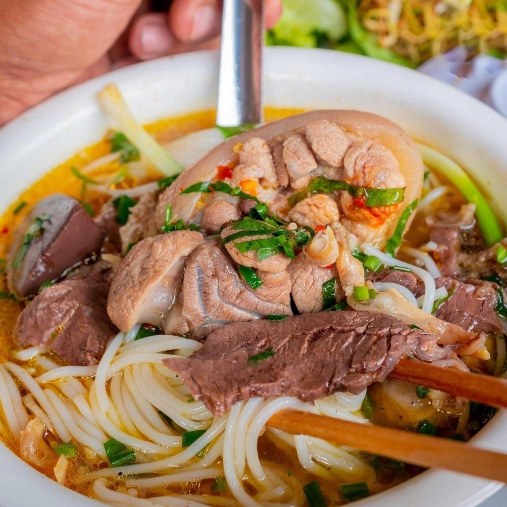 bún bò Đà Nẵng