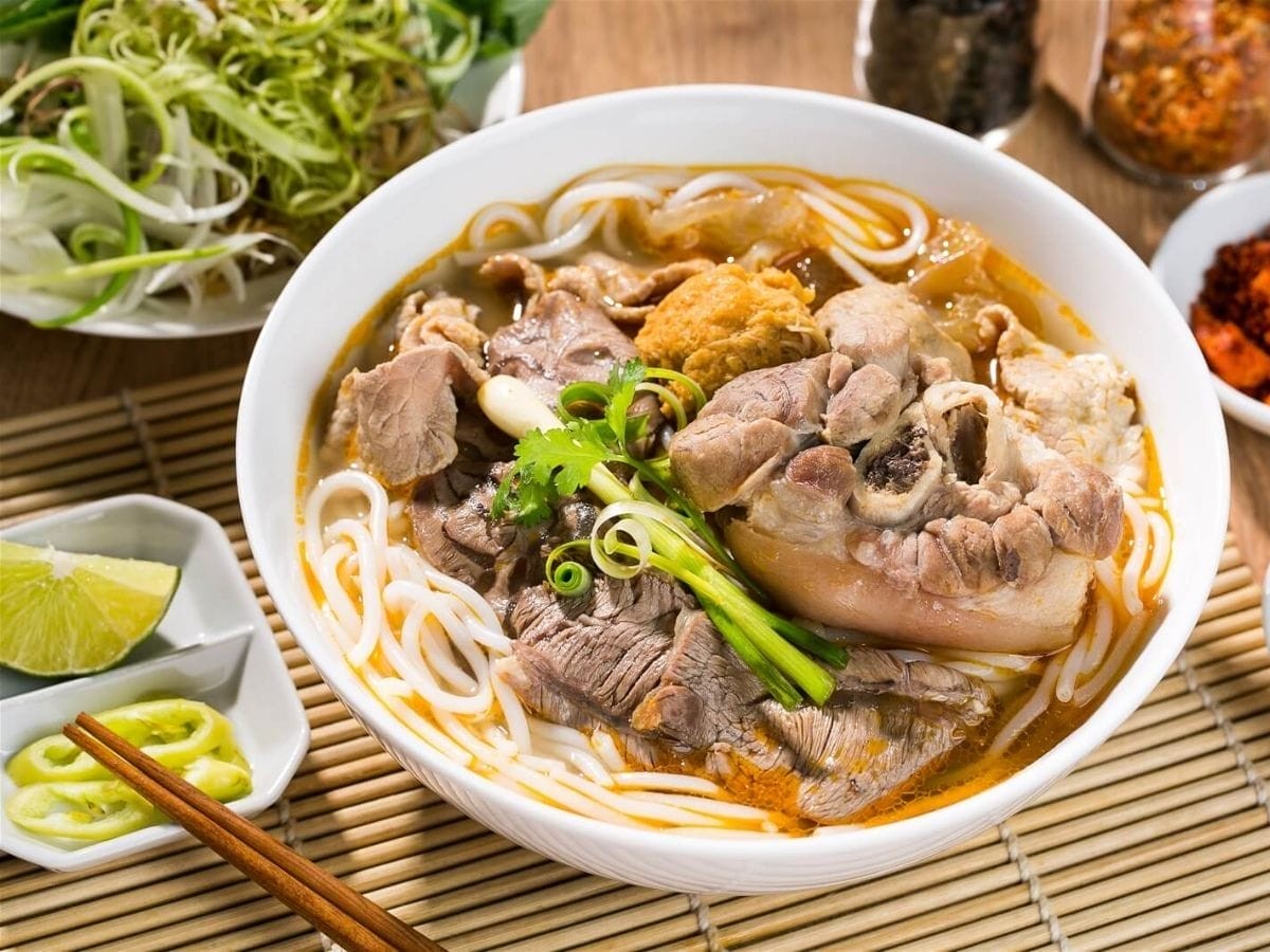 bún bò Đà Nẵng