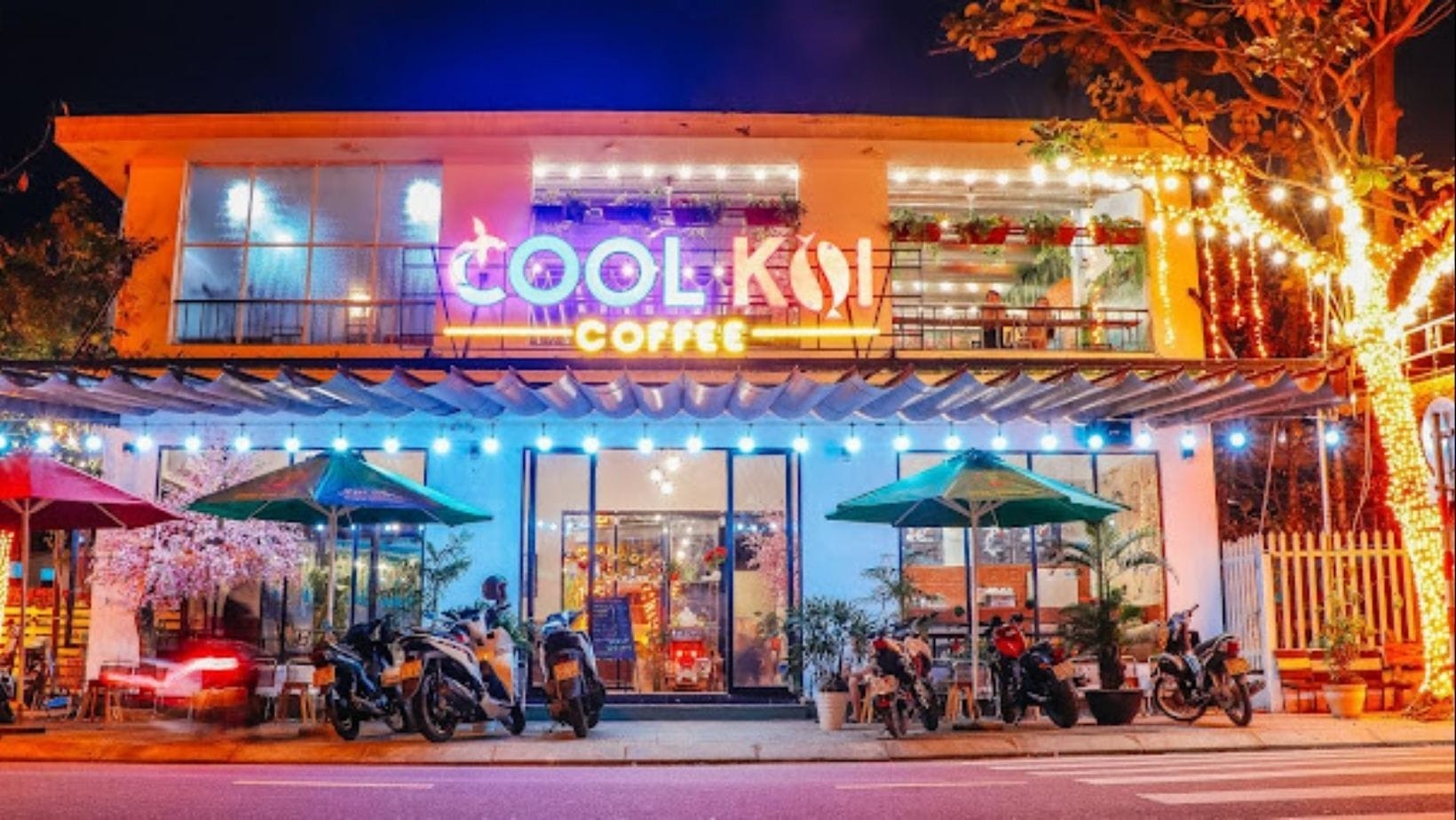 cafe cá koi đà nẵng